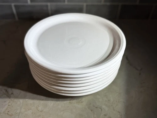 Fiesta Fiestaware White Dinner Plates Set of 8 10.5” Homer Laughlin Excellent