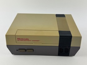 Nintendo NES Power Set Console CIB Complete In Box w/ Manuals, Game & Power Pad