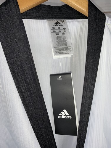 Adidas ADI-CHAMPION 2 Taekwondo Uniform CHAMP-2 WT Dobok TKD New Us 200 - Picture 4 of 8