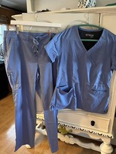 Greys anatomy Medium/Large Ceil Blue Scrub Set