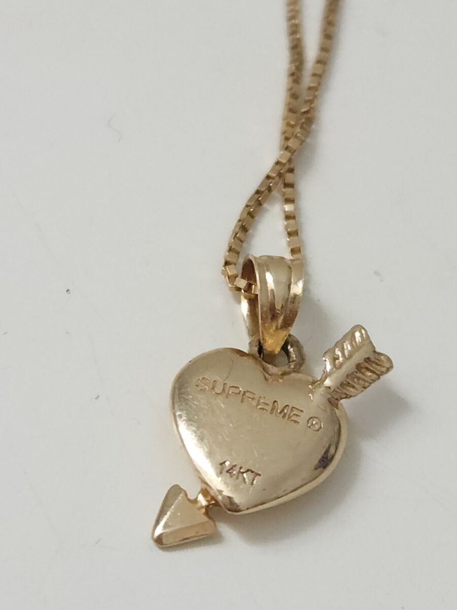 SS17 Supreme Heart And Arrow Gold Pendant + chain 14K Yellow SS17 Supreme Heart And Arrow Gold Pendant + chain 14K Yellow
