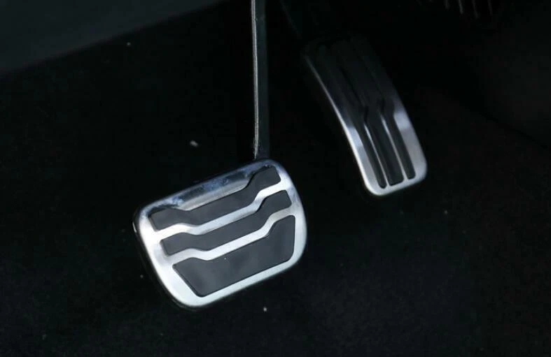 Cubierta de pedal acelerador de freno de aluminio plateado para Ford Edge 2015-2021 3 piezas Foto 3 de 4