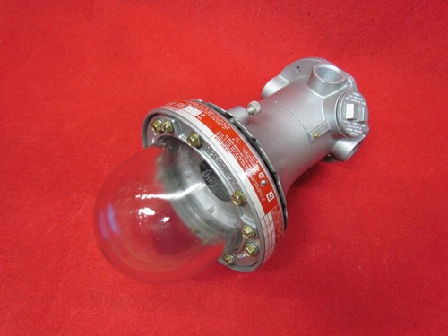 KILLARK HX-2-150 EXPLOSION PROOF LIGHT For HAZARDOUS LOCATION - Picture 3 of 4
