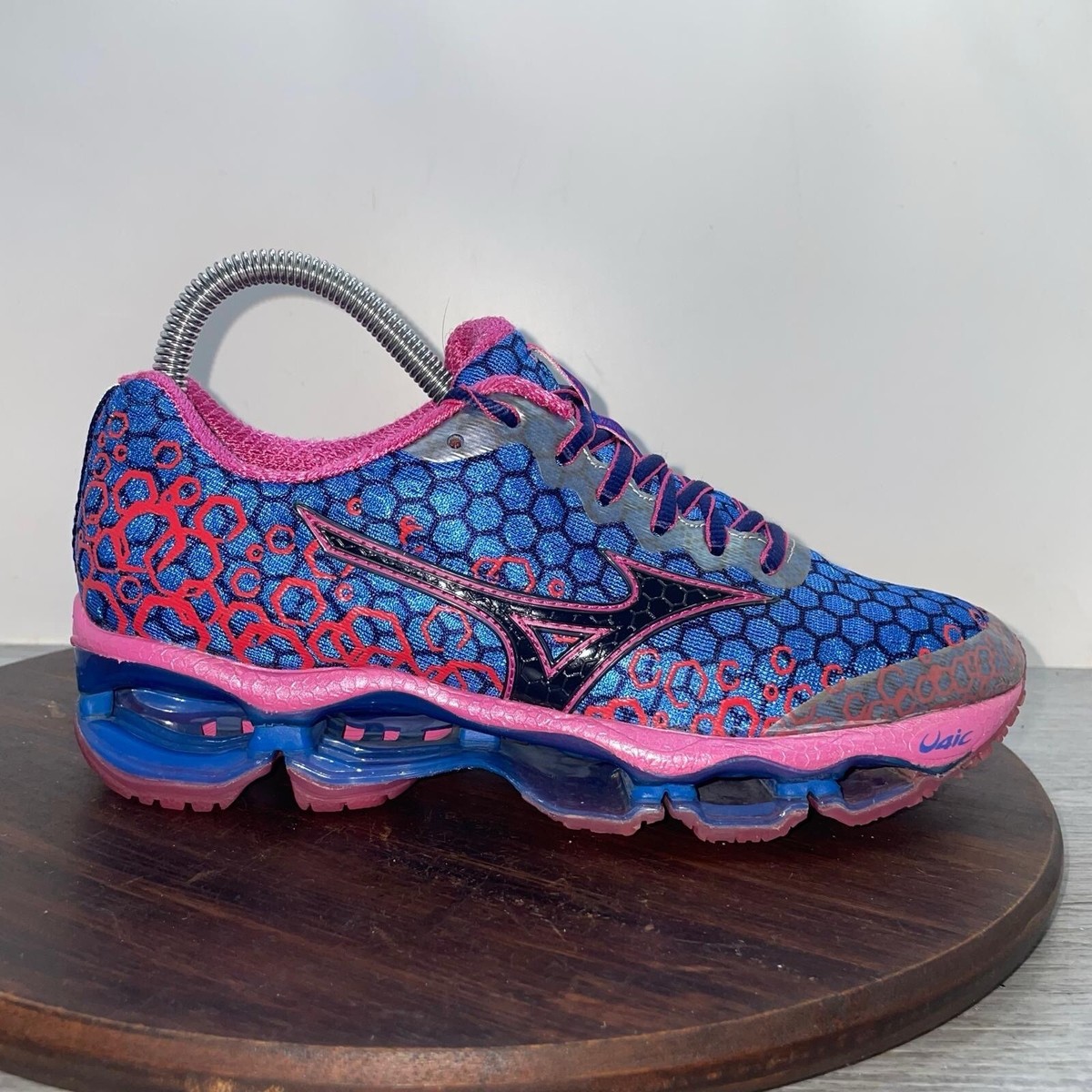 Triple 7 Pink and Blue Athletic Shoes HOKA Women main image 3