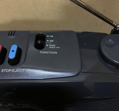 SONY CFM-101 RADIO CASSETTE-CORDER Sound Club FM AM Black Gray