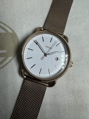 Fossil Women s Analog Quartz Watch White Dial Date Gold Mesh Bracelet