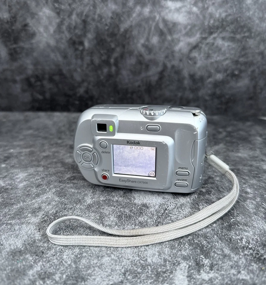 Kodak Digital Camera EasyShare CX7300 3.2MP Silver Tested Read Desc - Image 3 of 4