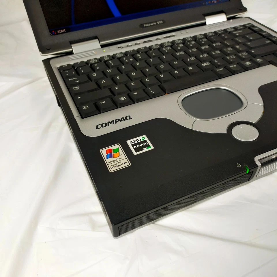 Compaq Presario 900 908ea Laptop AMD Athlon start up disks psu working as shown - Image 2 of 4