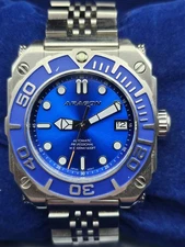 Aragon A662 BLU Square Dive 40mm Mens Automatic Mechanical Watch with Box