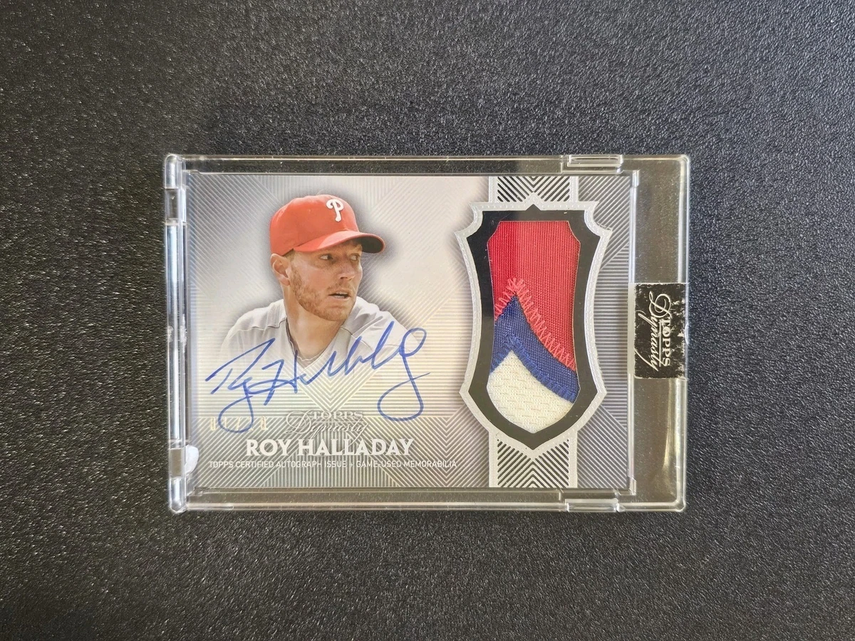 Roy Halladay Autographed Baseball Sports Trading Cards