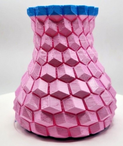 3D Spiral Vase - Picture 2 of 4