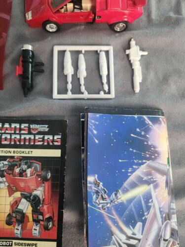 Vintage Sideswipe 1984 G1 Transformers 100% Complete Broken Window Instructions - Picture 4 of 6