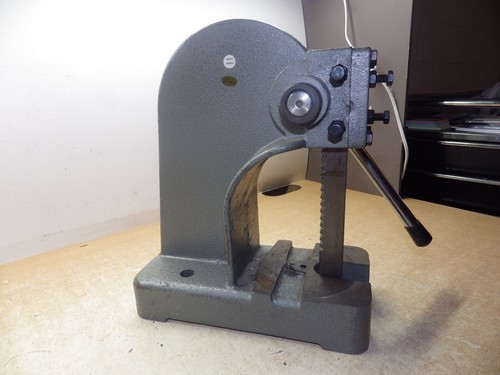 Phase II 2 Arbor Press Manufacturer MACHINING Tool & DIE PRESS Steel .5 Ton MORE - Picture 7 of 7