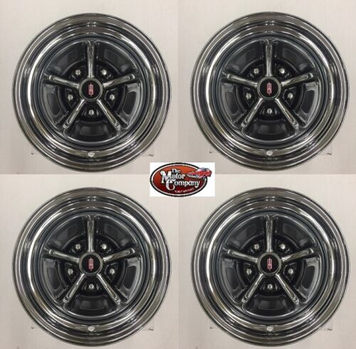 1971 1972 1973 Cutlass 442 SS1 Complete Rallye Wheel Set 15 x 8 Chrome / Black