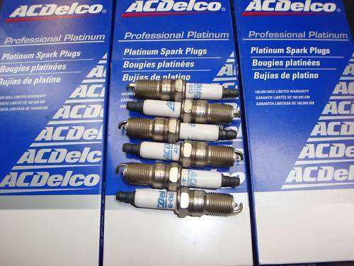 GENUINE GM SPARK PLUGS PLATINUM 160,000 km HOLDEN COMMODORE VS VT VX VY V6 3.8L - Picture 1 of 1