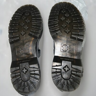 靴 Dr.Martens Maboe MJ UK5 Vegan 8065 Felix Mary Jane from Dr. Martens – MooShoes