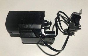 Nähmaschinen Motor mit Anbauten für Nähmaschine SINGER 6104