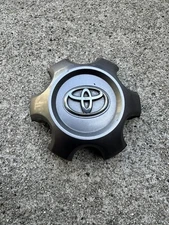 2016-2020 21 OEM TOYOTA TACOMA WHEEL CENTER HUB CAP 4260B-04040 SILVER
