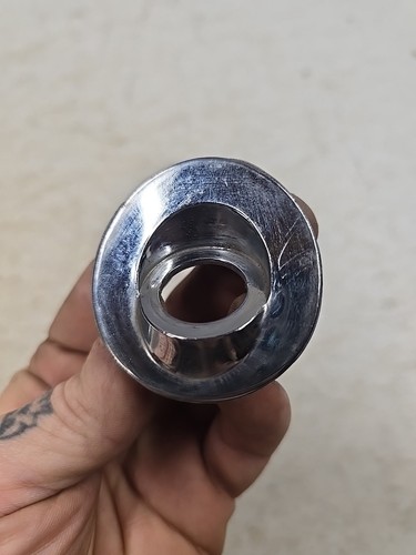 1963 1964 1965 Buick Riviera Windshield Wiper Escutcheon 1355007 LH 14139 - Picture 2 of 12