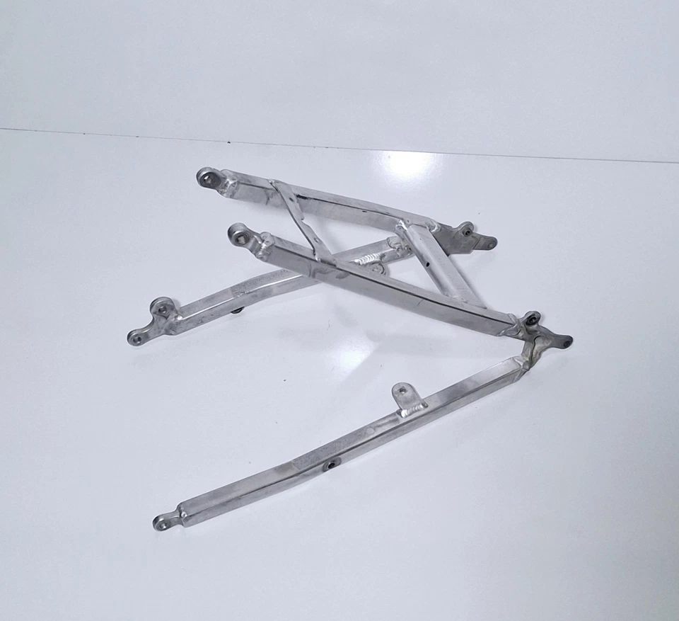 Subchasis trasero Suzuki RMZ450 2008-2017 chasis submarco RMZ OEM Foto 2 de 4
