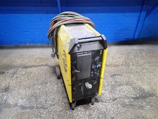 ESAB WELDER MIG 5000i
