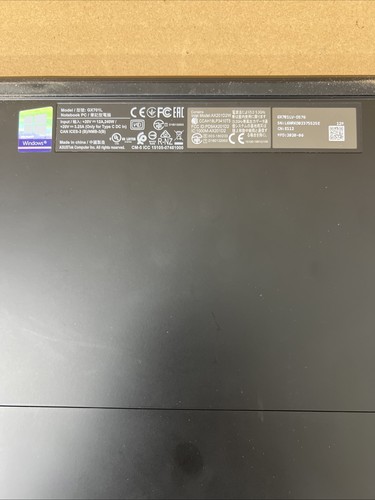 ASUS ROG Zephyrus S17 GX701 computer portatile da gioco 16 GB Ram 1 TB SSD i7 NVIDIA RTX 2060 - Foto 14 di 16