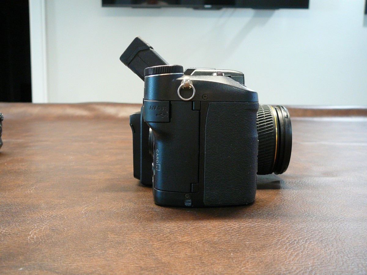 Konica Minolta DiMAGE A2 8.0MP Digital Camera - Black for sale