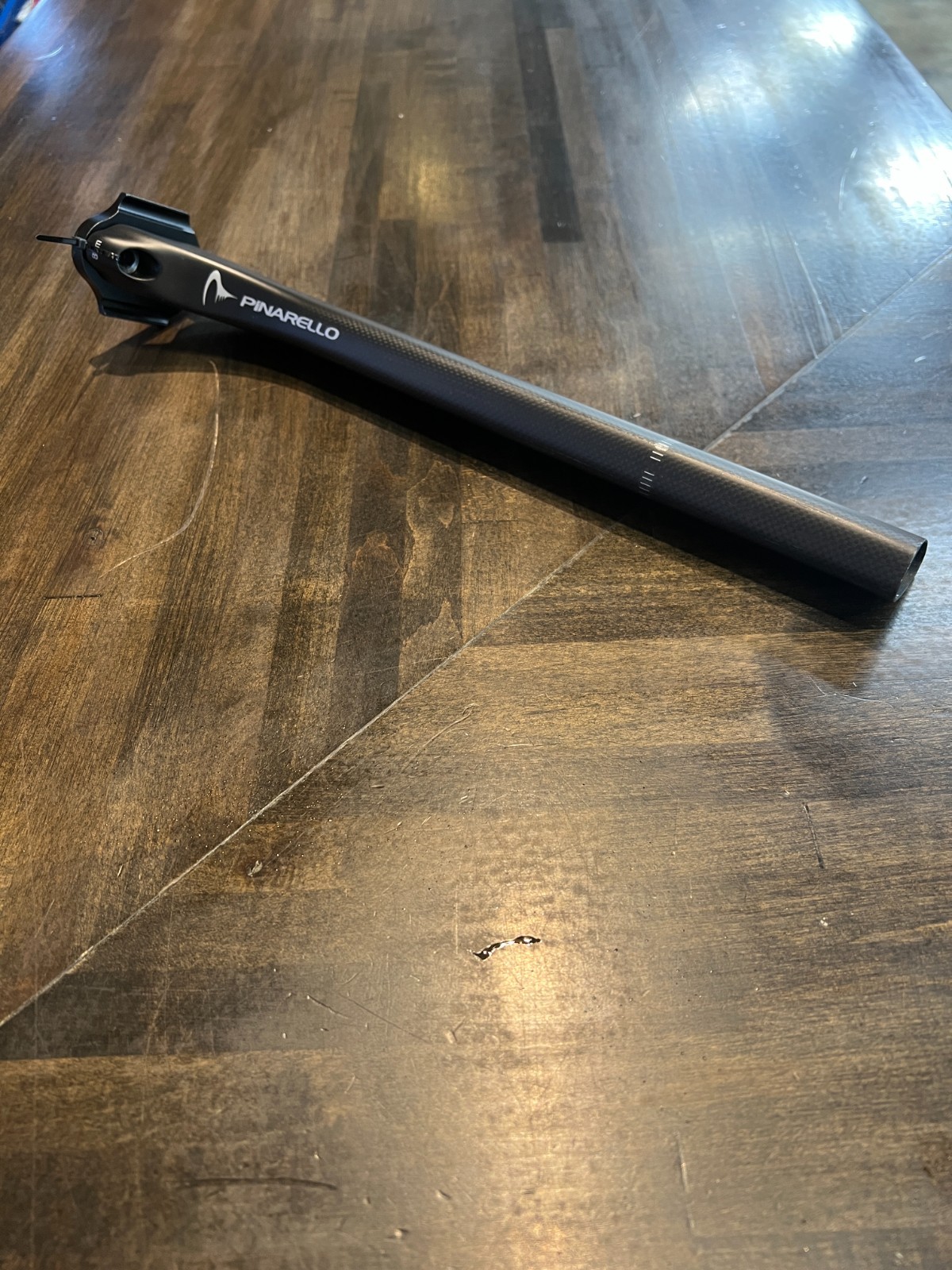 Pinarello Dogma F8/F10/F12 White 350mm 25mm Setback Carbon Bike Seatpost (Black)
