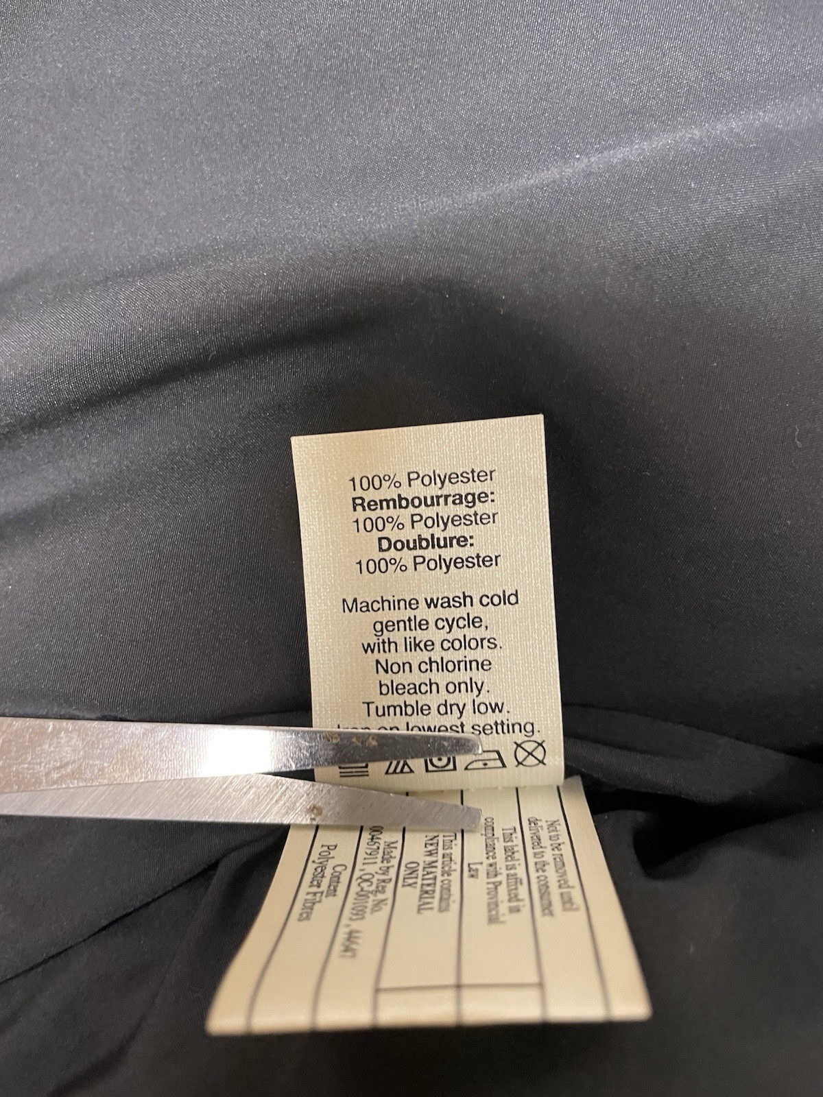 J.Crew Excursion Herringbone Down Puffer Vest Bla… - image 4