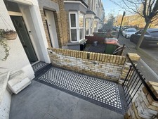 Victorian Path Tiles Bundle – Topps Tiles Style Black & White Mosaic + Borders