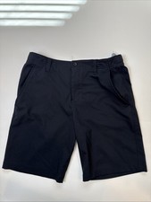 Under Armour Boy  s Golf Matchplay Black Shorts. Size Youth Larg