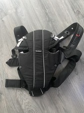 Porte Bébé Noir Babybjorn