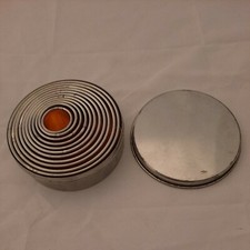Round Cookie Biscuit Cutter Set In Canister 11 Rings Unused
