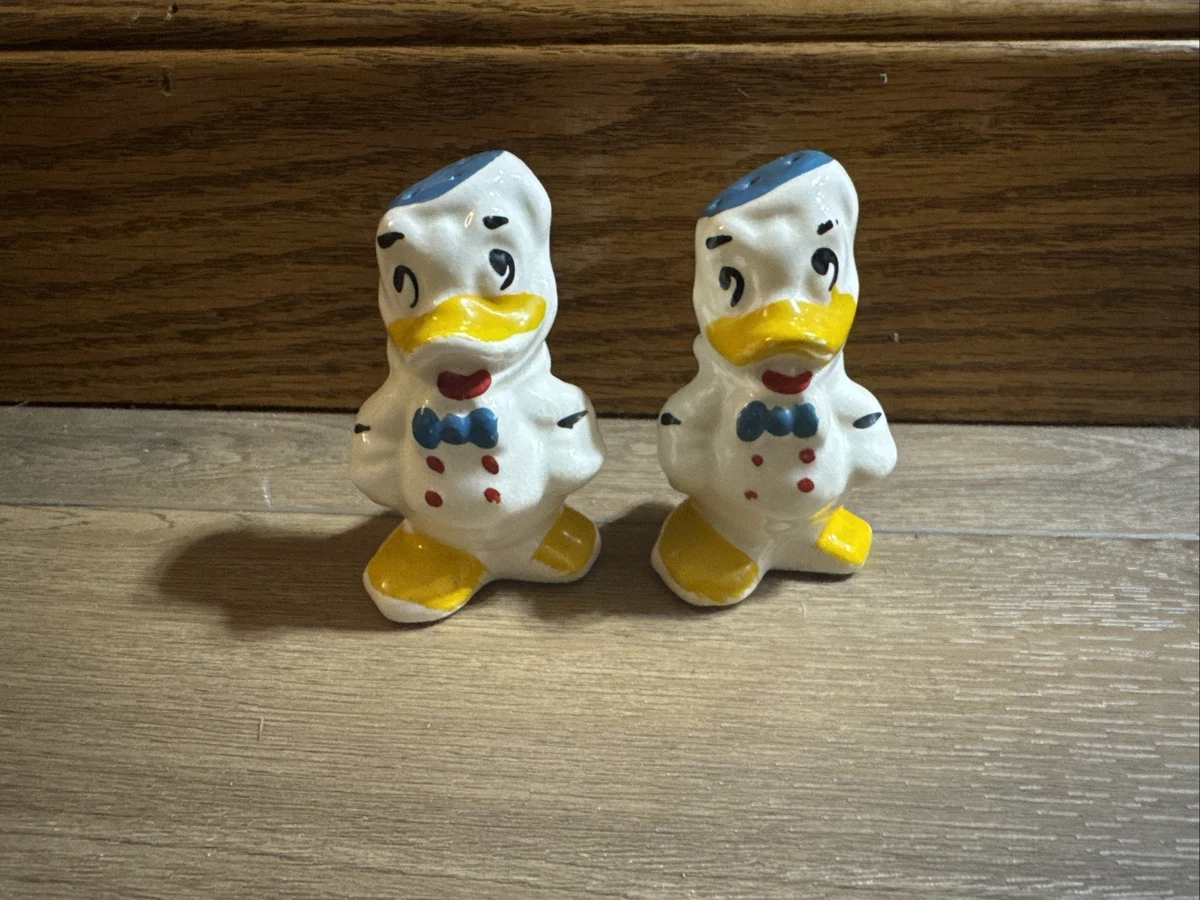 Donald Duck Disney Salt & Pepper Shakers (1968-Now) for sale | eBay