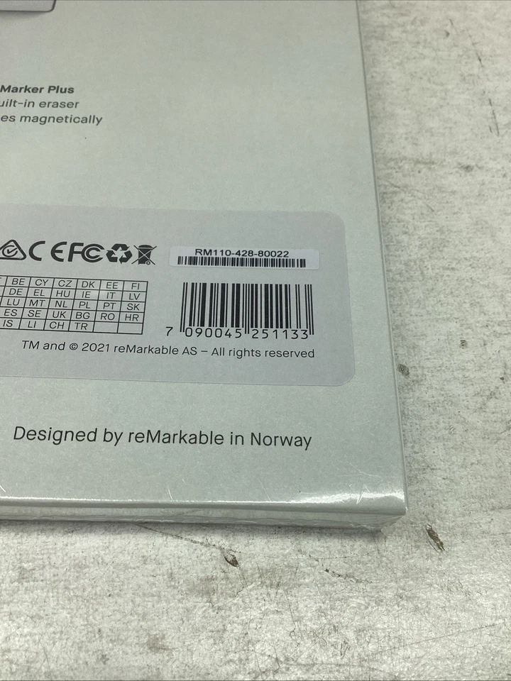 ReMarkable 2 (RM113) 10.3'' 8GB Paper Tablet With Marker Plus - Image 4 of 4