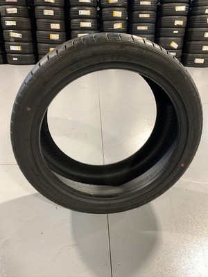 1 New 255 40 19 Dunlop SP Sport Maxx 050 DSST CTT Summer Run Flat