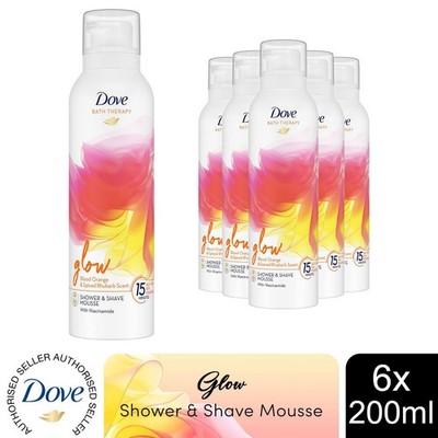 Dove Bath Therapy Glow Shower & Shave Mousse mit Orangen- & Rhabarberduft 6x200ml