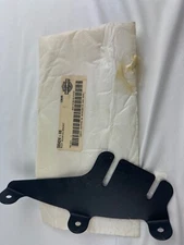 HARLEY DAVIDSON GENUINE RH WINDSHIELD MOUNTING BRACKET 58424-88