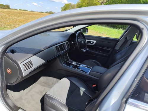 2012/12 JAGUAR XF 2.2D SPORT, SILVER, S/HISTORY, NICE SPEC, FACELIFT - Picture 19 of 20