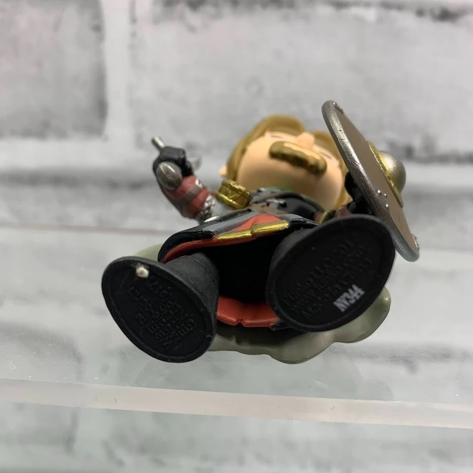 Виниловая фигурка БОРОМИР FUNKO Mystery Mini Lord of the Rings - Изображение 3 из 4