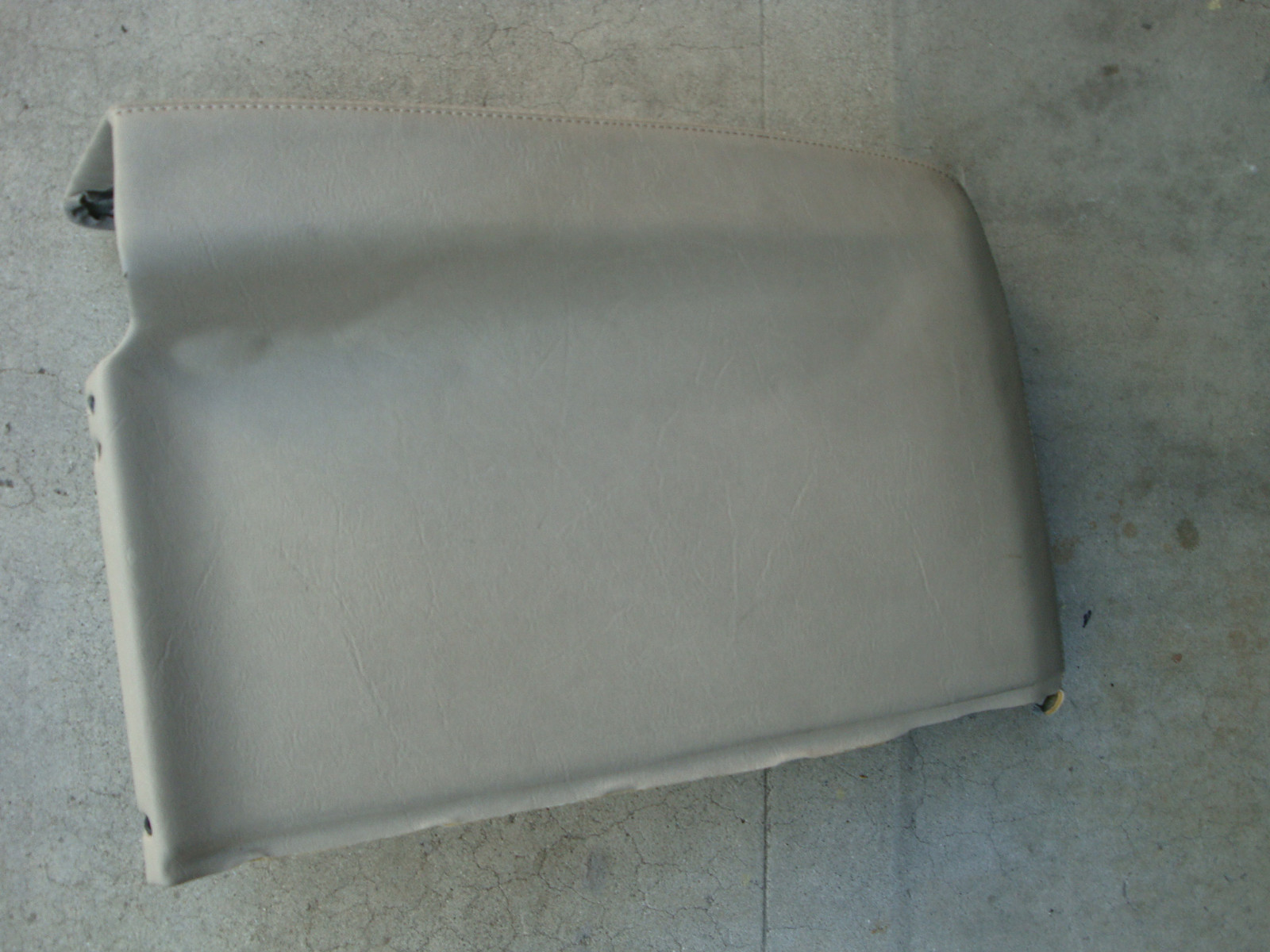 MERCEDES R129 SL320 SL500 500SL RIGHT SEAT BACK COVER TRIM PANEL TAN