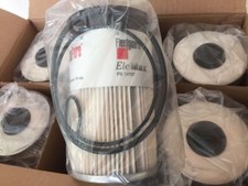 Genuine Fleetguard FS19727 Fuel/Water Separator Free Shipping (Pack of 6)