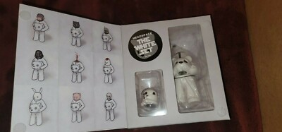 Luke Chueh Munky King HEADSPACE ''The WHITE Set'' SDCC 2017 SIGNED Boba Fett KAWS