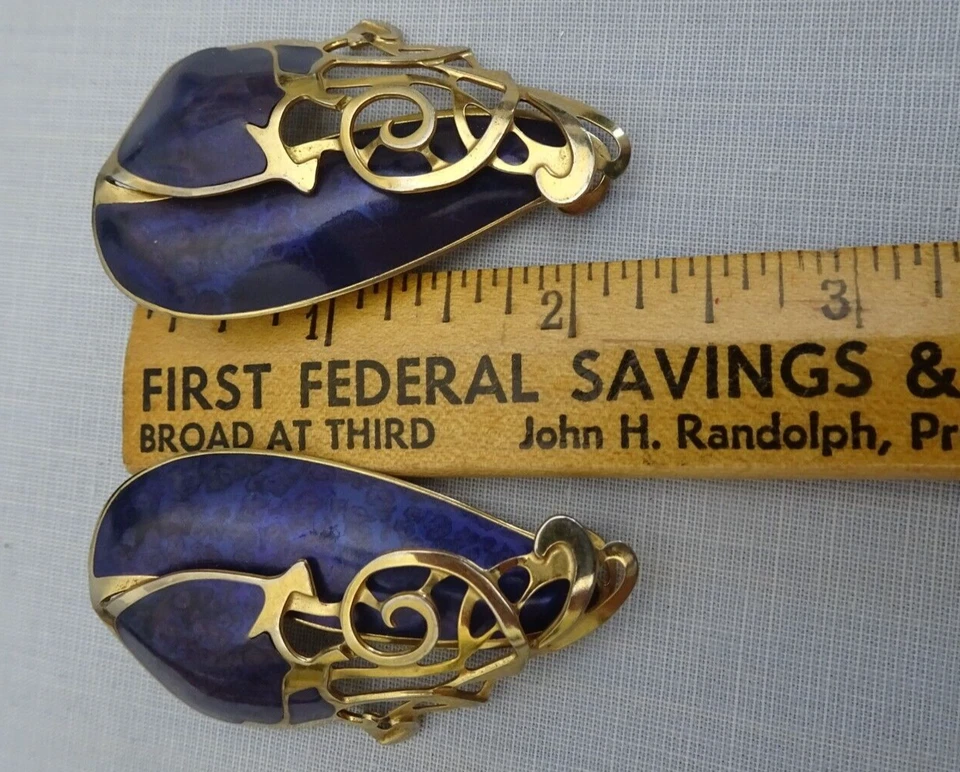 Vintage Signed Berei Stunning Gold Tone & Indigo Blue Pierced Earrings - Image 4 of 4