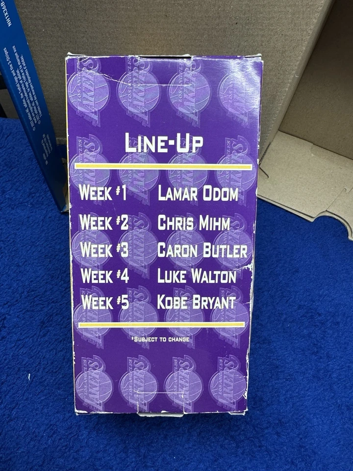 The Upper Deck Co 2005 Carls Junior Collection LA Lakers Bobblehead Odom Foto 3 de 4