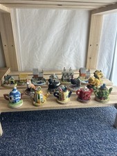 1990s Lyon’s Tetley Tea Folk 16 Miniature Houses Tea Pots & Characters Colourful
