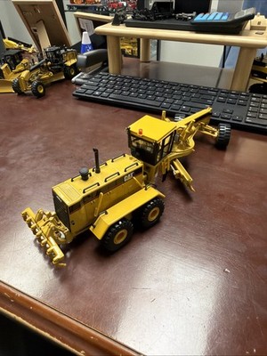 1:50 Caterpillar 24H Motor Grader - Norscot | eBay