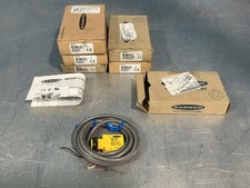 BANNER MINI-BEAM PHOTOELECTRIC SENSORS. SM312F