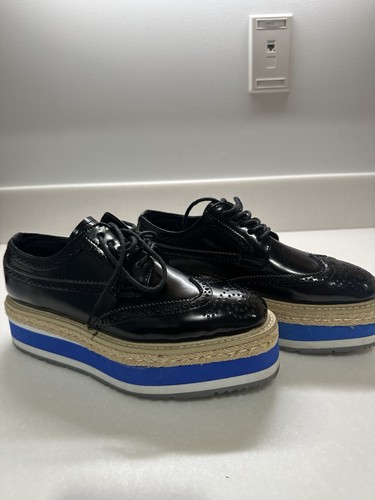 Prada Women’s Black Leather Wingtip Brogue Platform Lace-Up Dress Shoes EU 37