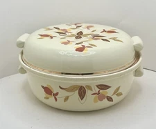 Vintage Hall’s Superior Floral Covered Casserole Jewel Homemakers 8”